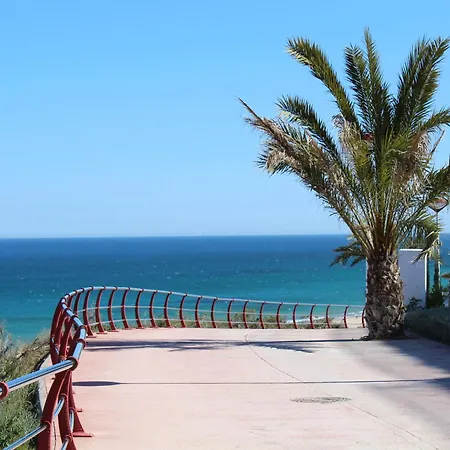 Infinity Sea View Lejlighed
